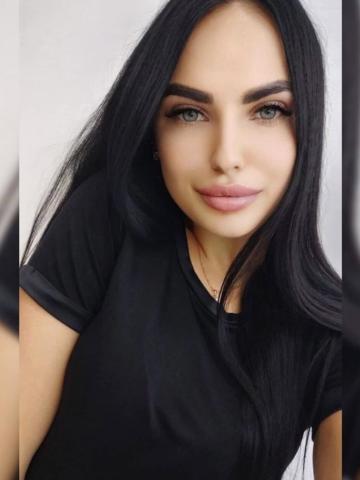Николь